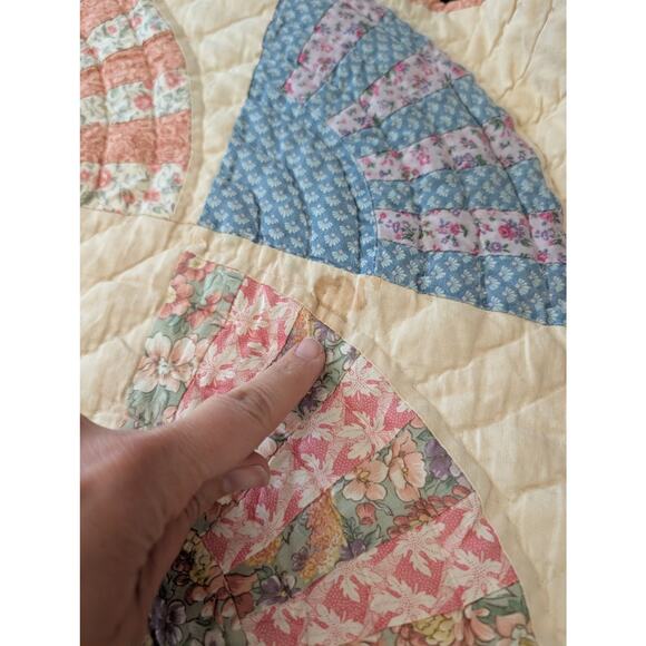 Vintage Seashell Fan Pattern Quilt Hand Scalloped Bedspread ARCH QUILT New York - Picture 6 of 13